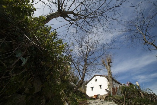 maingenea-baserria.jpg